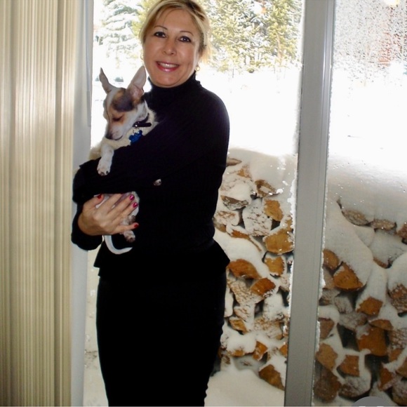 VERSACE TOP - Picture 8 of 8